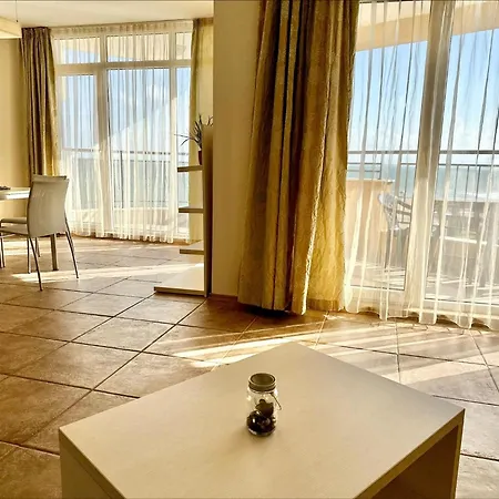 Apartment Menada Grand *