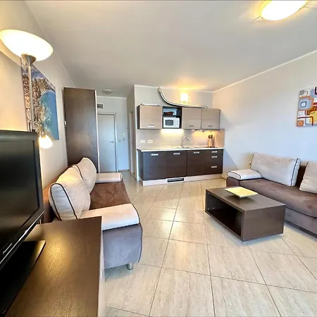 Apartment Menada Grand *
