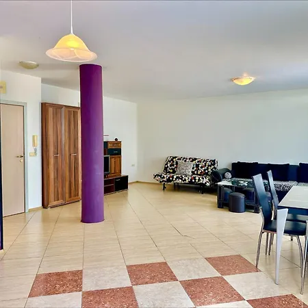 Apartment Menada Grand