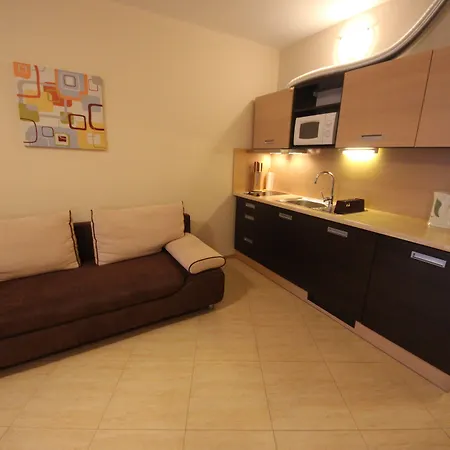Menada Grand Apartament *