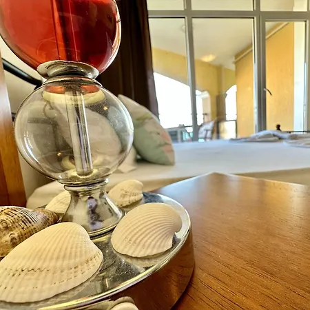 Menada Grand Apartament Aheloy
