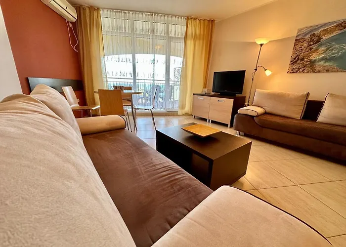 Menada Grand * אהלוי