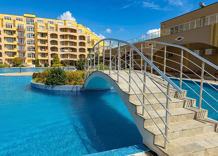 Menada Grand * אהלוי