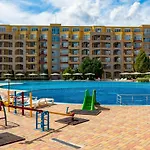 Menada Grand Apartman *