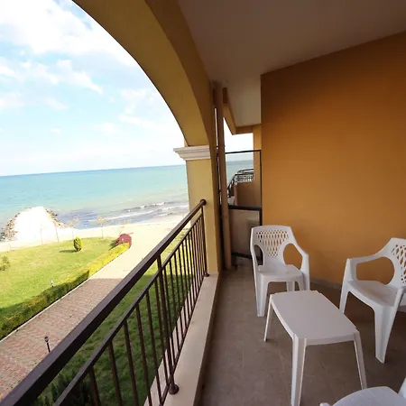 Menada Grand Apartment