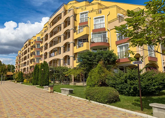 Appartamento Menada Grand